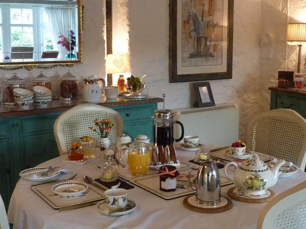 Yr Hen Felin - The Old Mill B&B Морфа-Нефин Экстерьер фото